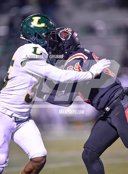 Thumbnail 3 in Longview vs. Port Arthur Memorial (UIL 5A DI Region Semifinal) photogallery.