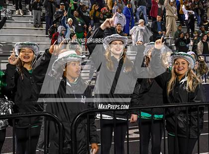 Thumbnail 2 in Longview vs. Port Arthur Memorial (UIL 5A DI Region Semifinal) photogallery.
