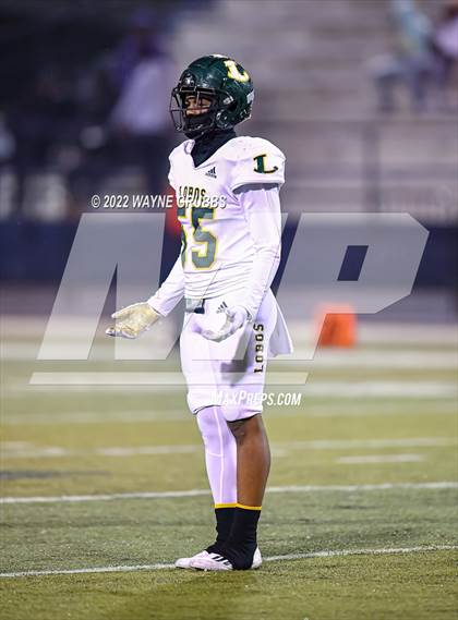Thumbnail 1 in Longview vs. Port Arthur Memorial (UIL 5A DI Region Semifinal) photogallery.