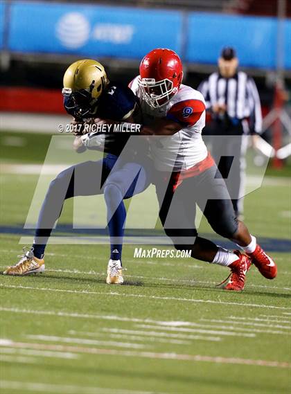 Thumbnail 2 in  McClellan vs. Pulaski Academy (AAA 5A Final) photogallery.