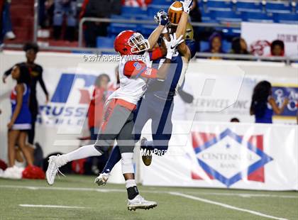 Thumbnail 1 in  McClellan vs. Pulaski Academy (AAA 5A Final) photogallery.