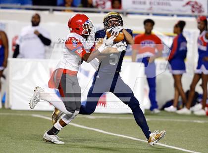 Thumbnail 3 in  McClellan vs. Pulaski Academy (AAA 5A Final) photogallery.