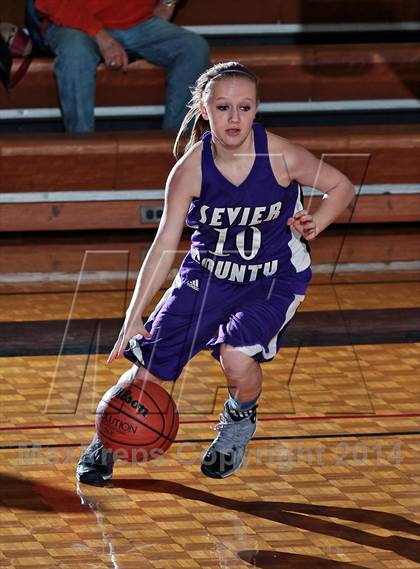 Thumbnail 3 in Sevier County @ South-Doyle photogallery.