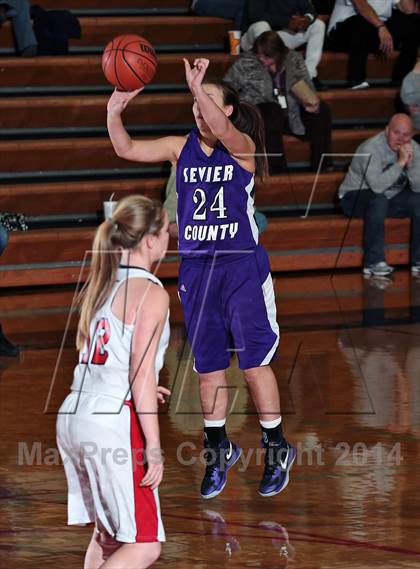 Thumbnail 2 in Sevier County @ South-Doyle photogallery.