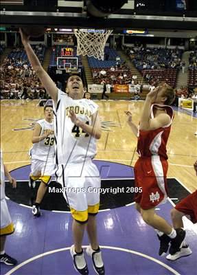 Thumbnail 1 in Mater Dei vs. Oak Ridge (State D2 Final)#3 photogallery.