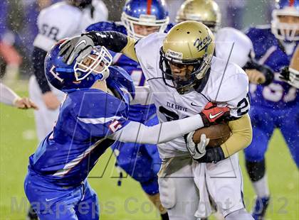 Thumbnail 2 in Elk Grove vs. Folsom (CIF SJS D2 Final) photogallery.