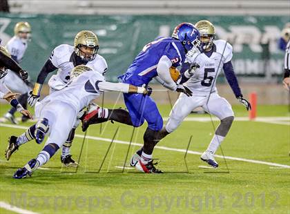 Thumbnail 3 in Elk Grove vs. Folsom (CIF SJS D2 Final) photogallery.