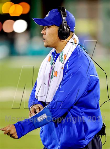 Thumbnail 3 in Elk Grove vs. Folsom (CIF SJS D2 Final) photogallery.