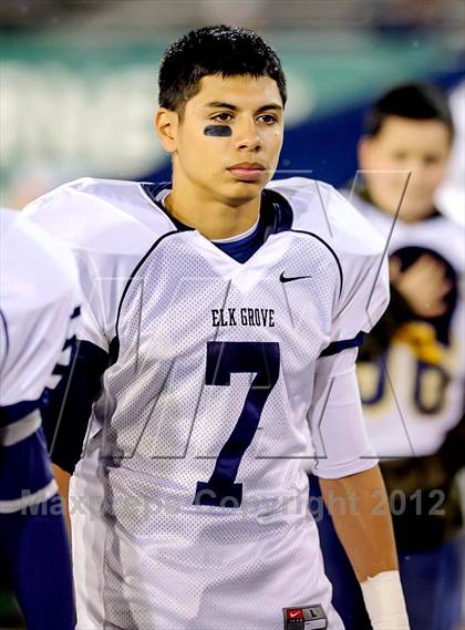 Thumbnail 3 in Elk Grove vs. Folsom (CIF SJS D2 Final) photogallery.