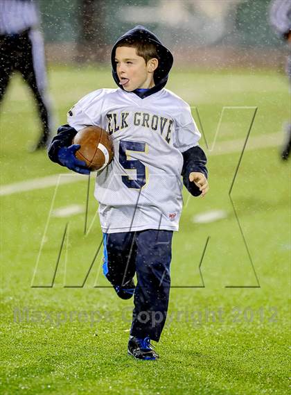 Thumbnail 2 in Elk Grove vs. Folsom (CIF SJS D2 Final) photogallery.