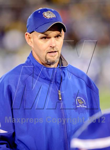 Thumbnail 2 in Elk Grove vs. Folsom (CIF SJS D2 Final) photogallery.