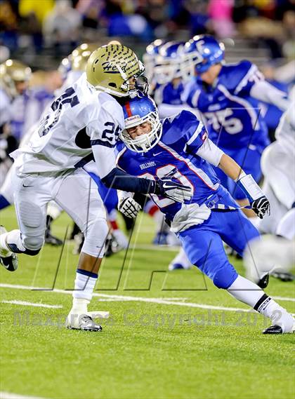 Thumbnail 2 in Elk Grove vs. Folsom (CIF SJS D2 Final) photogallery.