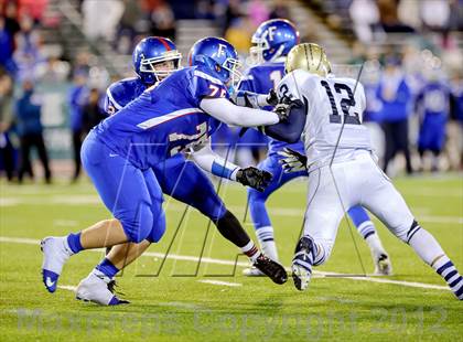 Thumbnail 3 in Elk Grove vs. Folsom (CIF SJS D2 Final) photogallery.