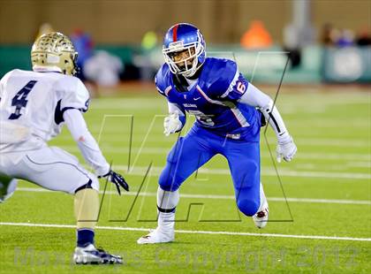 Thumbnail 2 in Elk Grove vs. Folsom (CIF SJS D2 Final) photogallery.