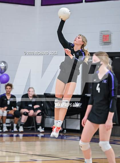 Thumbnail 2 in Chino Valley @ Northwest Christian Senior Night photogallery.