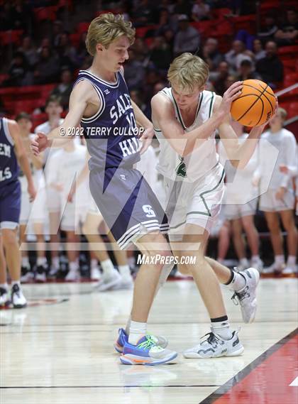Thumbnail 1 in Salem Hills vs. Olympus (UHSAA 5A Quarterfinal) photogallery.
