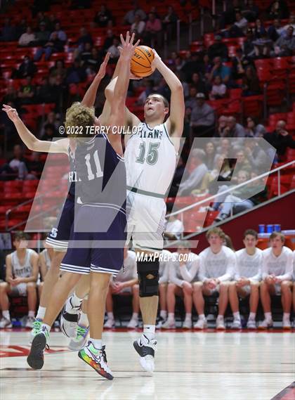 Thumbnail 1 in Salem Hills vs. Olympus (UHSAA 5A Quarterfinal) photogallery.