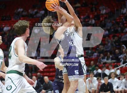 Thumbnail 3 in Salem Hills vs. Olympus (UHSAA 5A Quarterfinal) photogallery.