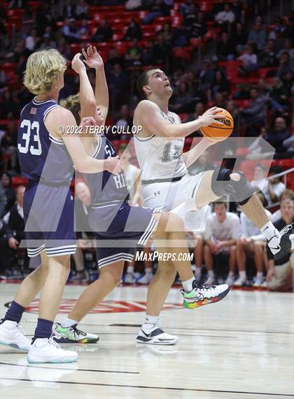 Thumbnail 1 in Salem Hills vs. Olympus (UHSAA 5A Quarterfinal) photogallery.