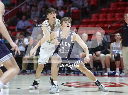 Thumbnail 2 in Salem Hills vs. Olympus (UHSAA 5A Quarterfinal) photogallery.