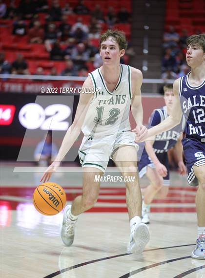 Thumbnail 3 in Salem Hills vs. Olympus (UHSAA 5A Quarterfinal) photogallery.
