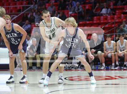 Thumbnail 3 in Salem Hills vs. Olympus (UHSAA 5A Quarterfinal) photogallery.