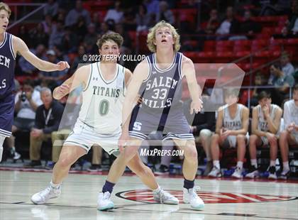 Thumbnail 1 in Salem Hills vs. Olympus (UHSAA 5A Quarterfinal) photogallery.