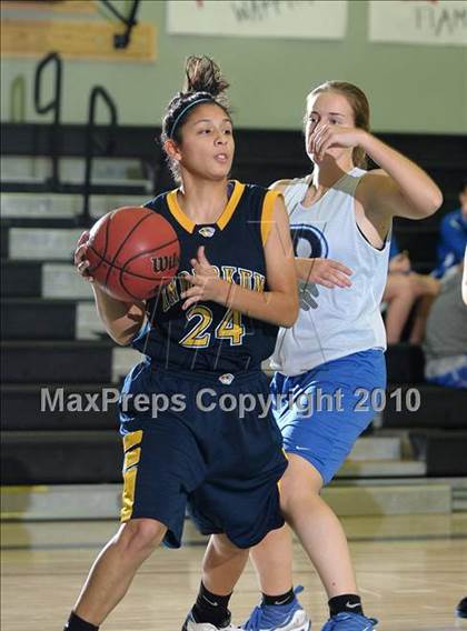 Thumbnail 3 in Inderkum vs. Davis (Ram Jam Winter Classic) photogallery.