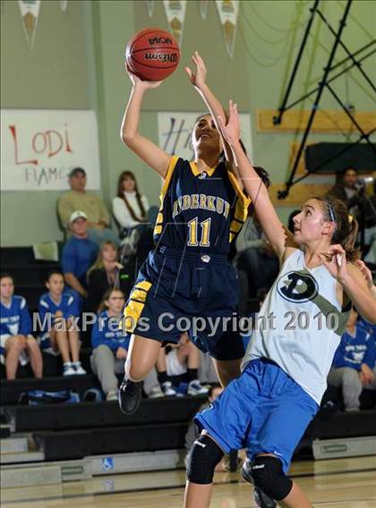 Thumbnail 1 in Inderkum vs. Davis (Ram Jam Winter Classic) photogallery.