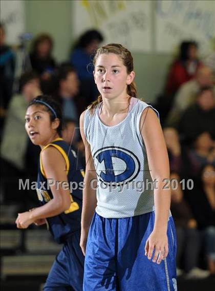 Thumbnail 2 in Inderkum vs. Davis (Ram Jam Winter Classic) photogallery.