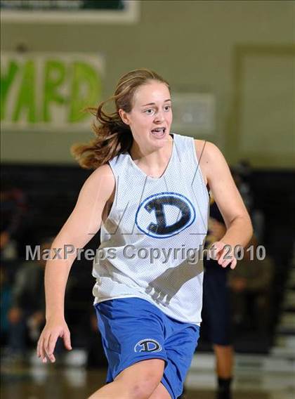 Thumbnail 3 in Inderkum vs. Davis (Ram Jam Winter Classic) photogallery.
