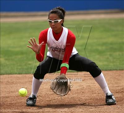 Thumbnail 3 in Live Oak vs. North Salinas (D1 Sec. Final) photogallery.