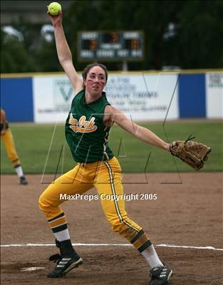 Thumbnail 2 in Live Oak vs. North Salinas (D1 Sec. Final) photogallery.