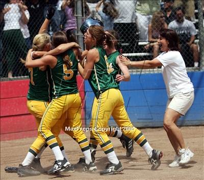 Thumbnail 2 in Live Oak vs. North Salinas (D1 Sec. Final) photogallery.