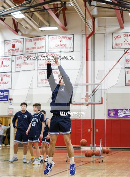 Thumbnail 1 in Wilton vs. Staples (FCIAC Quarterfinals) photogallery.