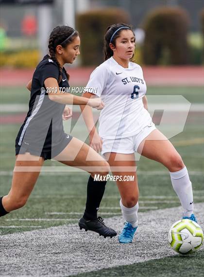 Thumbnail 3 in South Hills vs. St. Lucy's photogallery.