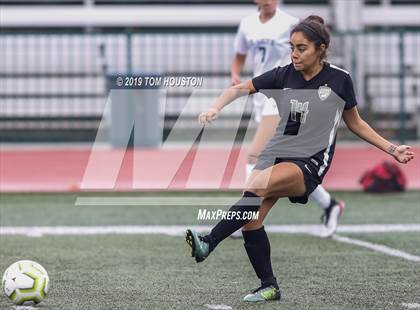 Thumbnail 2 in South Hills vs. St. Lucy's photogallery.