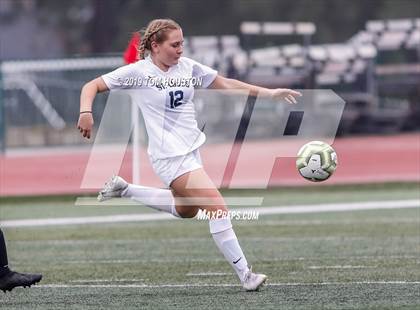 Thumbnail 3 in South Hills vs. St. Lucy's photogallery.