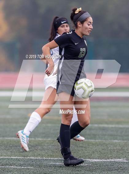 Thumbnail 3 in South Hills vs. St. Lucy's photogallery.