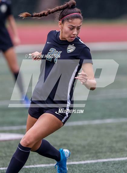 Thumbnail 2 in South Hills vs. St. Lucy's photogallery.