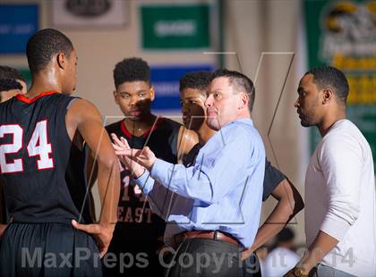 Thumbnail 2 in Half Hollow Hills East vs. Deer Park (Section 11 AA Semifinal) photogallery.