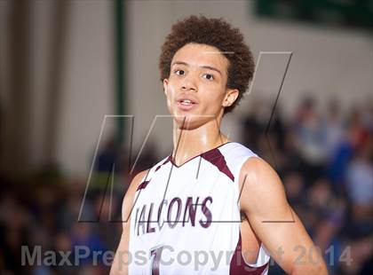 Thumbnail 1 in Half Hollow Hills East vs. Deer Park (Section 11 AA Semifinal) photogallery.