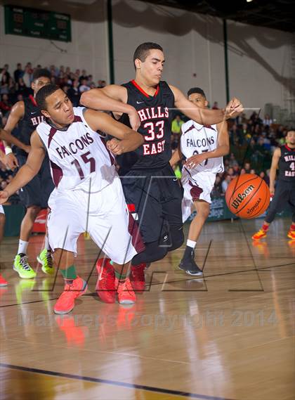Thumbnail 3 in Half Hollow Hills East vs. Deer Park (Section 11 AA Semifinal) photogallery.