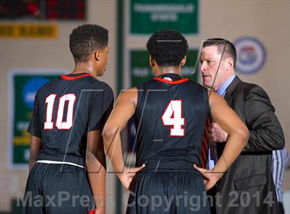 Thumbnail 1 in Half Hollow Hills East vs. Deer Park (Section 11 AA Semifinal) photogallery.