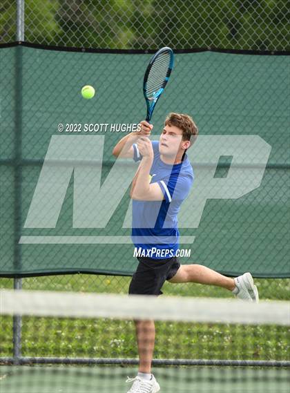 Thumbnail 2 in TSSAA District 8 AA Individual Tournament Finals and Semifinals photogallery.