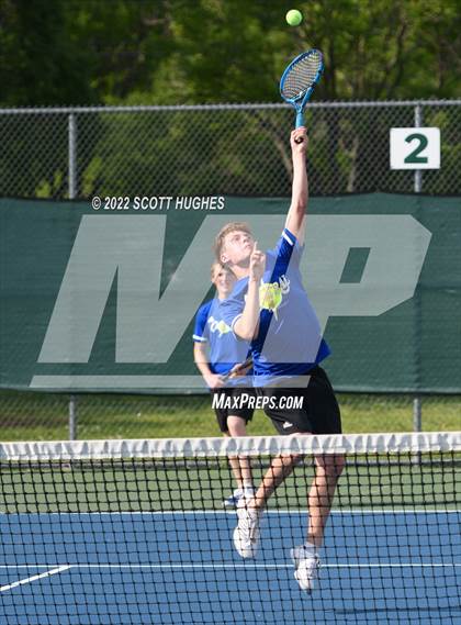 Thumbnail 1 in TSSAA District 8 AA Individual Tournament Finals and Semifinals photogallery.