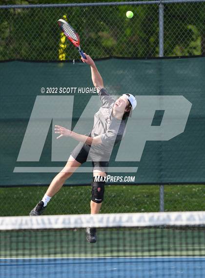 Thumbnail 1 in TSSAA District 8 AA Individual Tournament Finals and Semifinals photogallery.