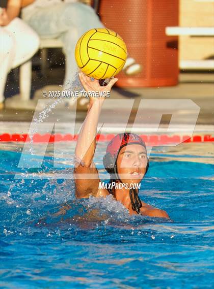 Thumbnail 1 in Garden Grove vs. Tustin photogallery.
