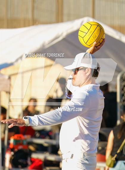 Thumbnail 1 in Garden Grove vs. Tustin photogallery.