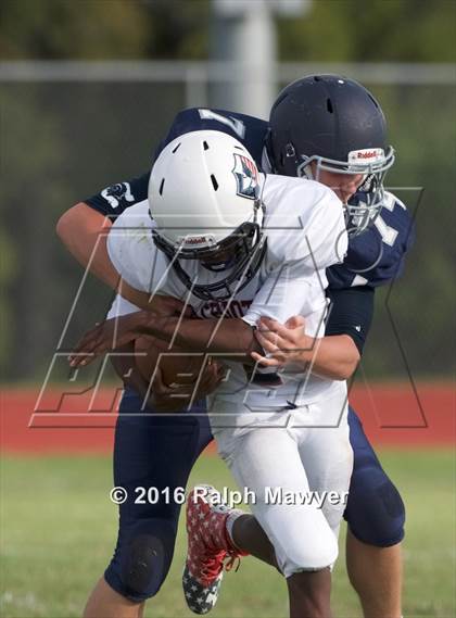 Thumbnail 2 in Veterans Memorial @ Boerne-Champion photogallery.